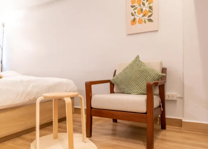 Cozy Corner Bangpho Hostel *