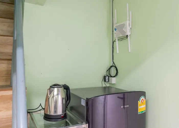 Hostel Cozy Corner Bangpho