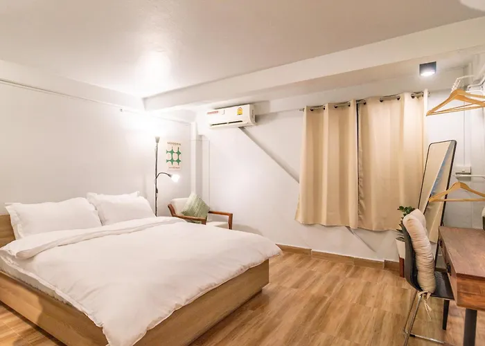 Cozy Corner Bangpho Bangkok
